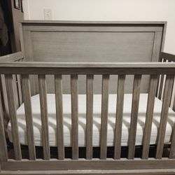 Baby Crib 