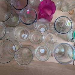 16 Vases And 2 Jars 