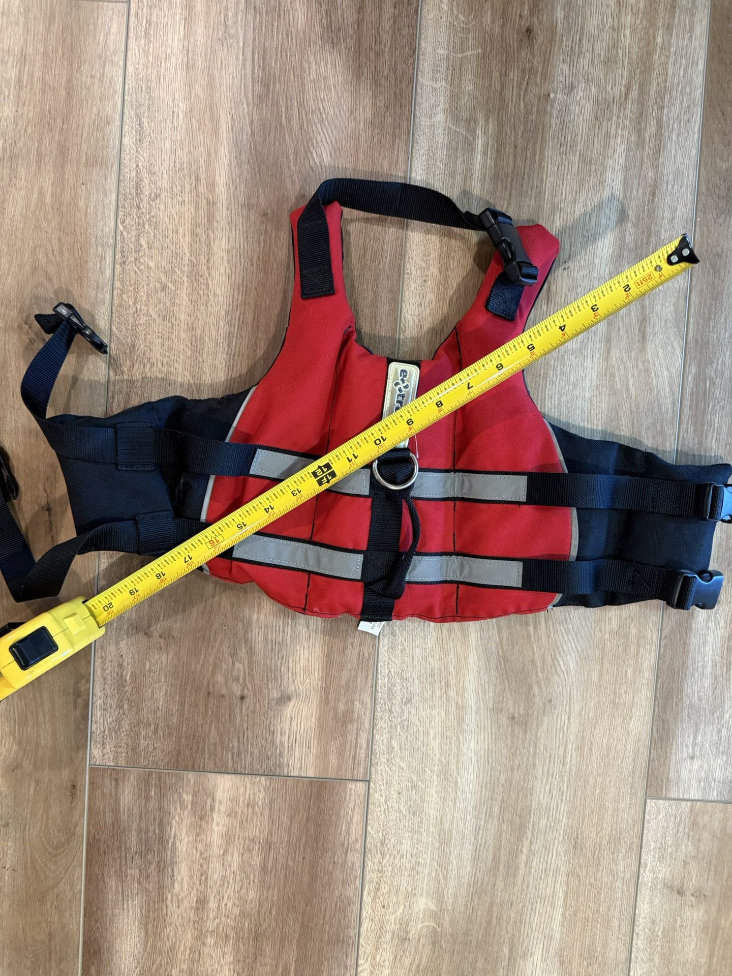Pet life jacket