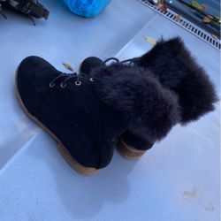 Black Boots Size 9