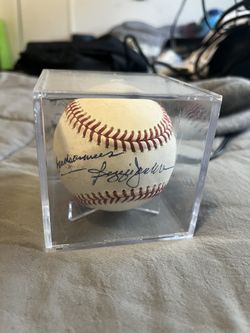 Reggie Jackson Autograph Baseball