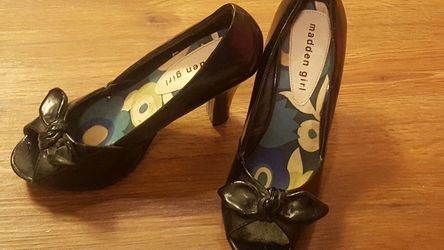 Size 6.5 madden girl shoes