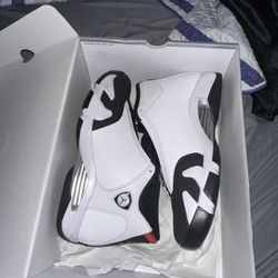 Jordan’s Size 9