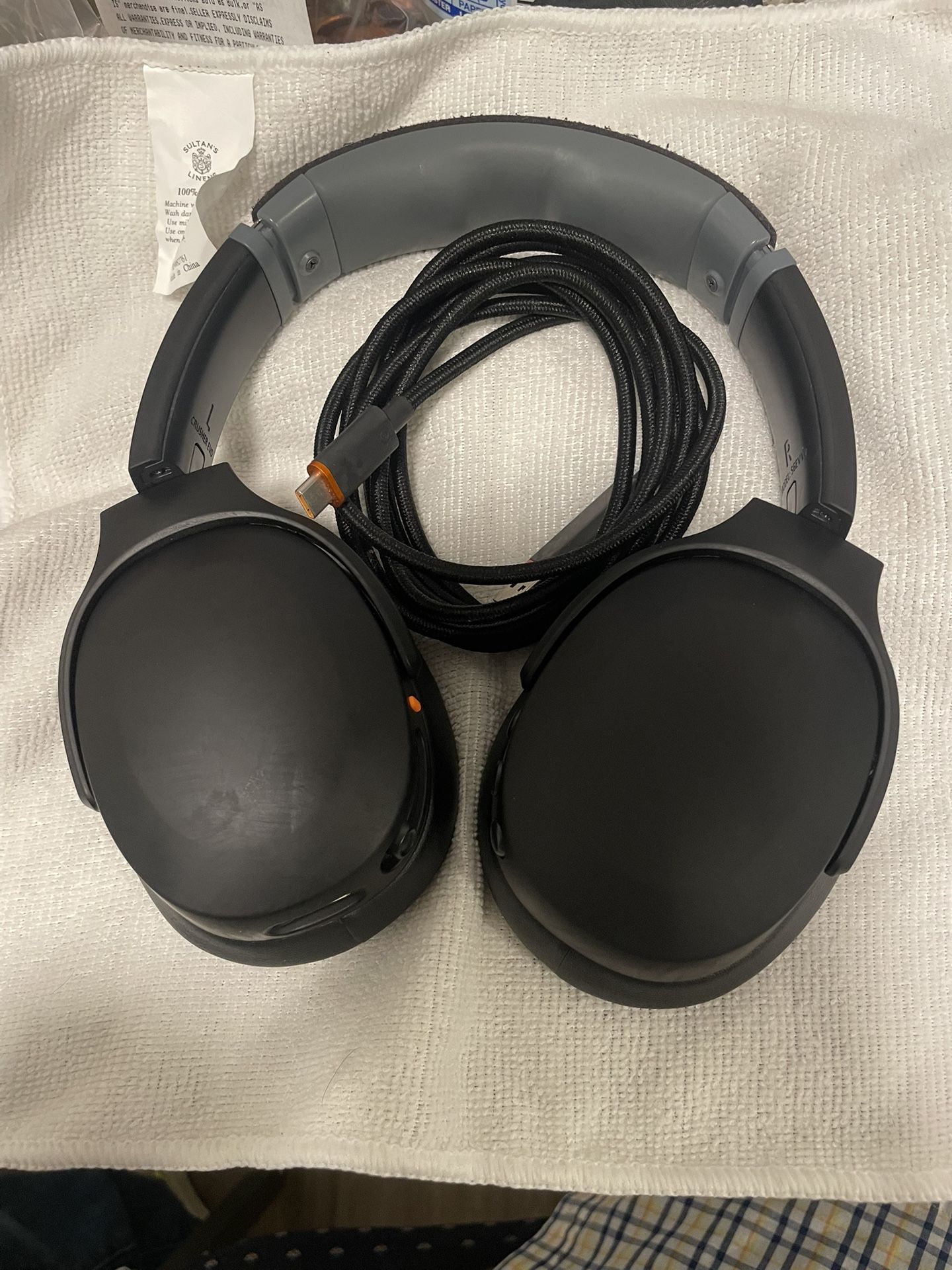 Awesome Black Skullcandy Crusher Evo Headphones