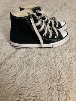 Kids converse