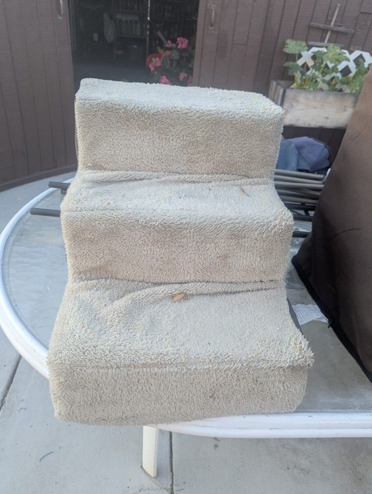 Dog Stairs
