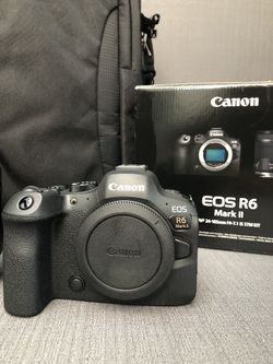 Canon EOS R6 Mark II with 24-105mm f/4 Lens