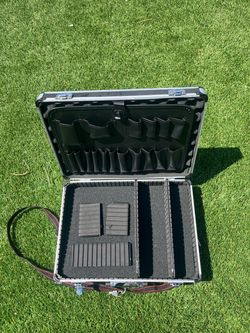 Aluminum Tool / Equipment Case with Foam Inserts