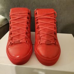 Balenciaga Arena