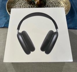 AirPod maxs 2