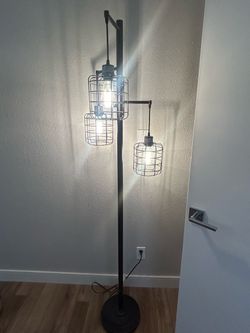 Farmhouse Floor Lamp