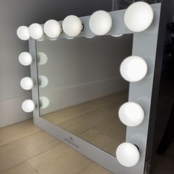 Impressions Vanity Mirror 