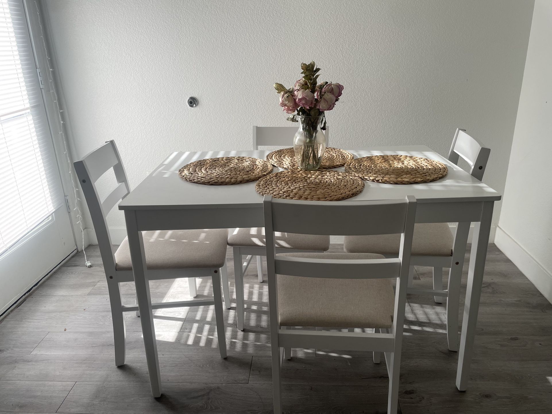 white dining table