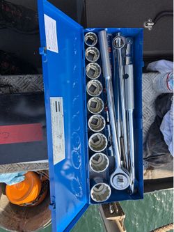 Navy used Tool set