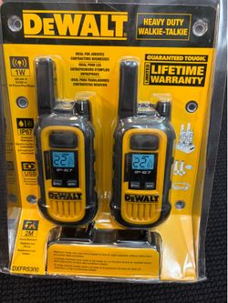 DEWALT HEAVY DUTY WALKIE-TALKIE