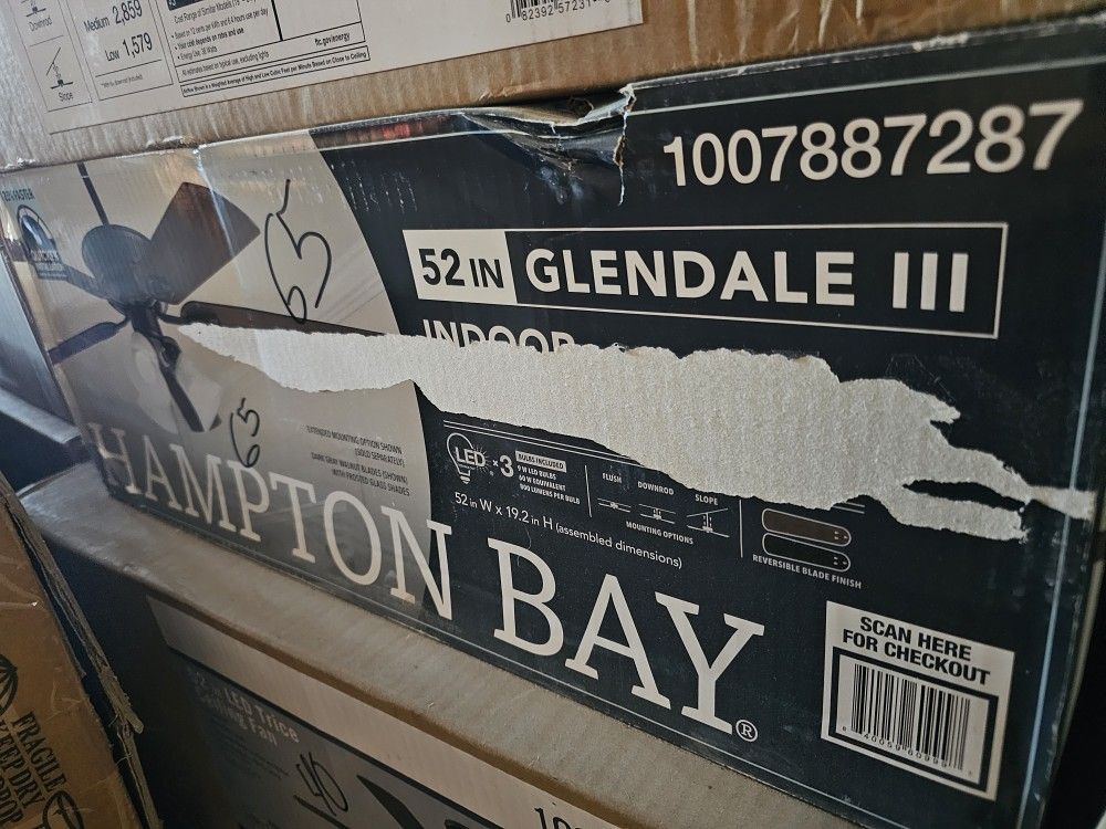 Hampton Bay 52" Ceiling Fan  In Black With Lights