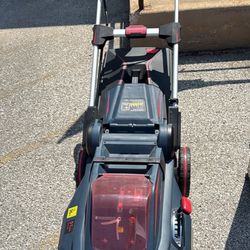 Máquina Para Cortar El Césped 