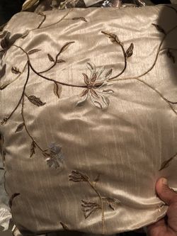 14 Piece Queen Bedspread