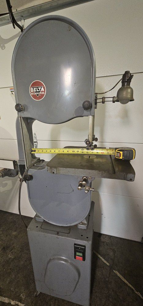 Delta Table saw and Delta band Saw For Sale.