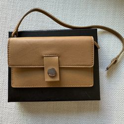 Gucci Card/Coin Wallet With Box