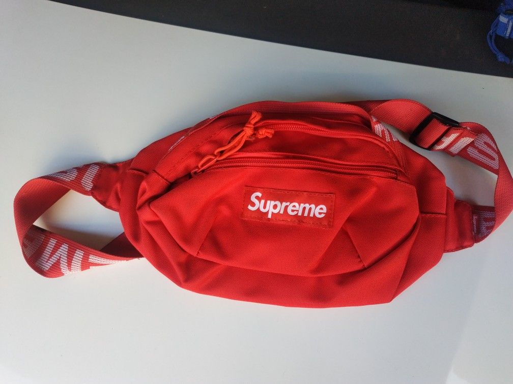Supreme Waist Bag Fanny Pack 
