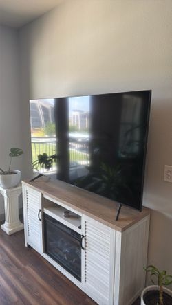 65” Samsung Smart TV