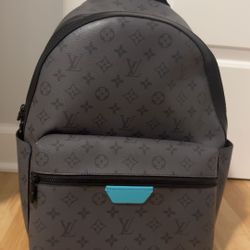 Louis Vuitton Discovery Backpack PM 