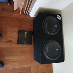 2 10-inch Planet Audio Subs & AMP