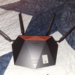 $180 OBO Nightgear Nighthawk Progaming Router