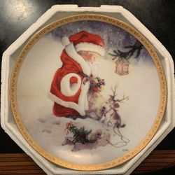 The Hamilton Collection Porcelain Plate