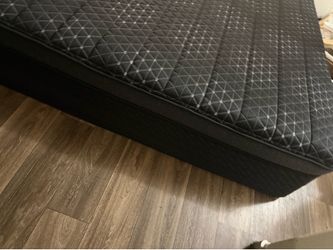 Helix premier king mattress
