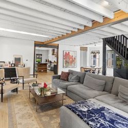 SOFA SECTIONAL SIXPENNY DEVYN