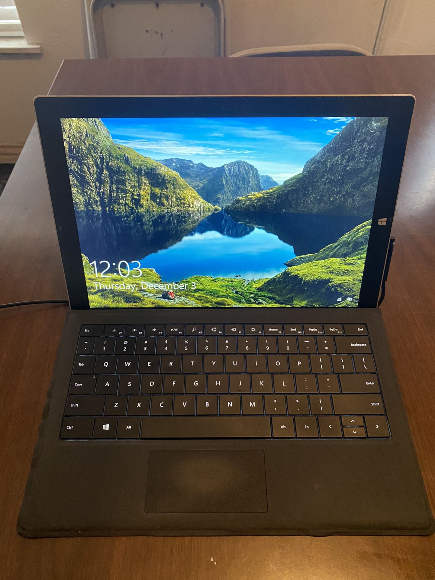 Microsoft Surface Gen 1 Laptop