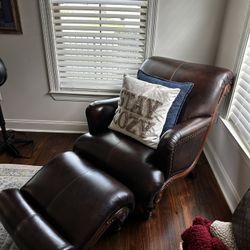 Leather Chair With Ottoman