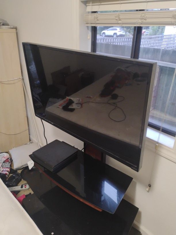 TV With Stand