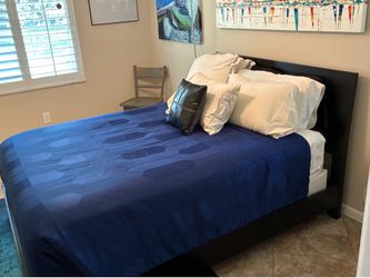 Queen bed