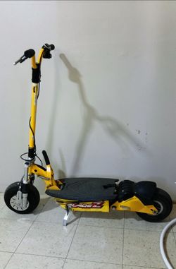 10"tires Bladez XTR Comp ll full Suspension Old School Electric foldable Scooter Battery Upgrade 48v 14000mAh Goes 30mph Easy Asking $250 FirmPrice