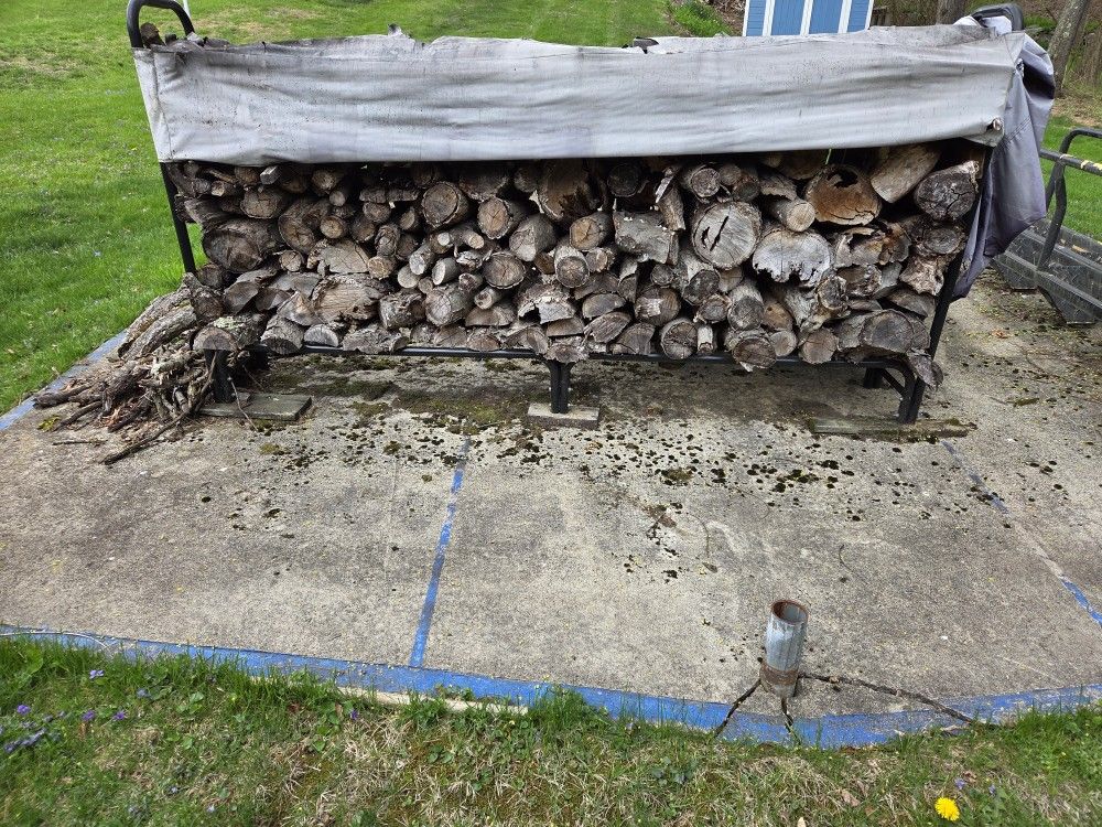 FREE 1/2 Quard Of HARDWOOD
