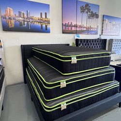 Pillow Top Mattress Liquidation!  Thick Comfy Mattresses king $298 Queen $218 Full $198 Twin $148