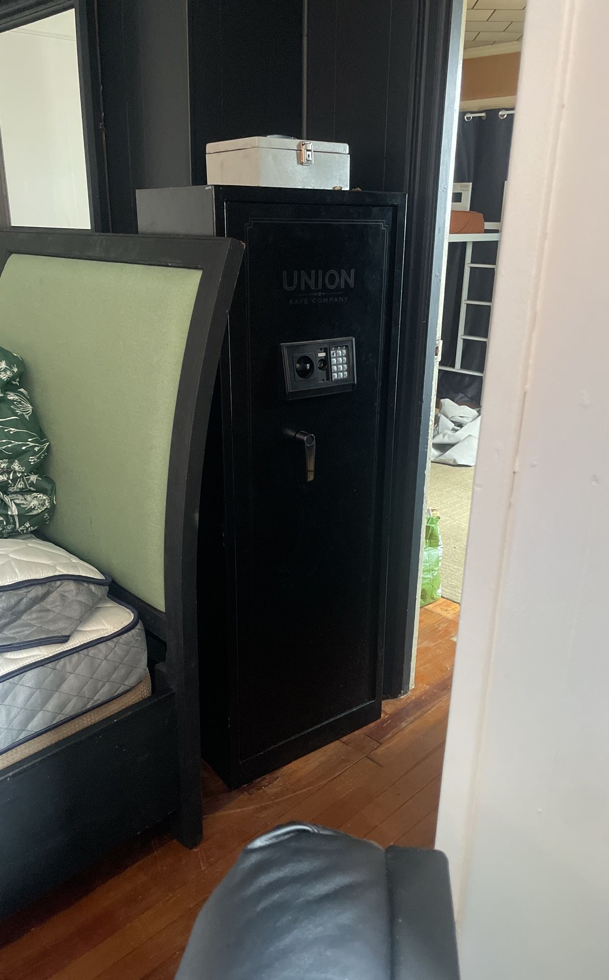 I’m Selling A Union Safe