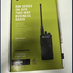 Motorola - RDU4100 - Motorola Two way Radio 10 Channel