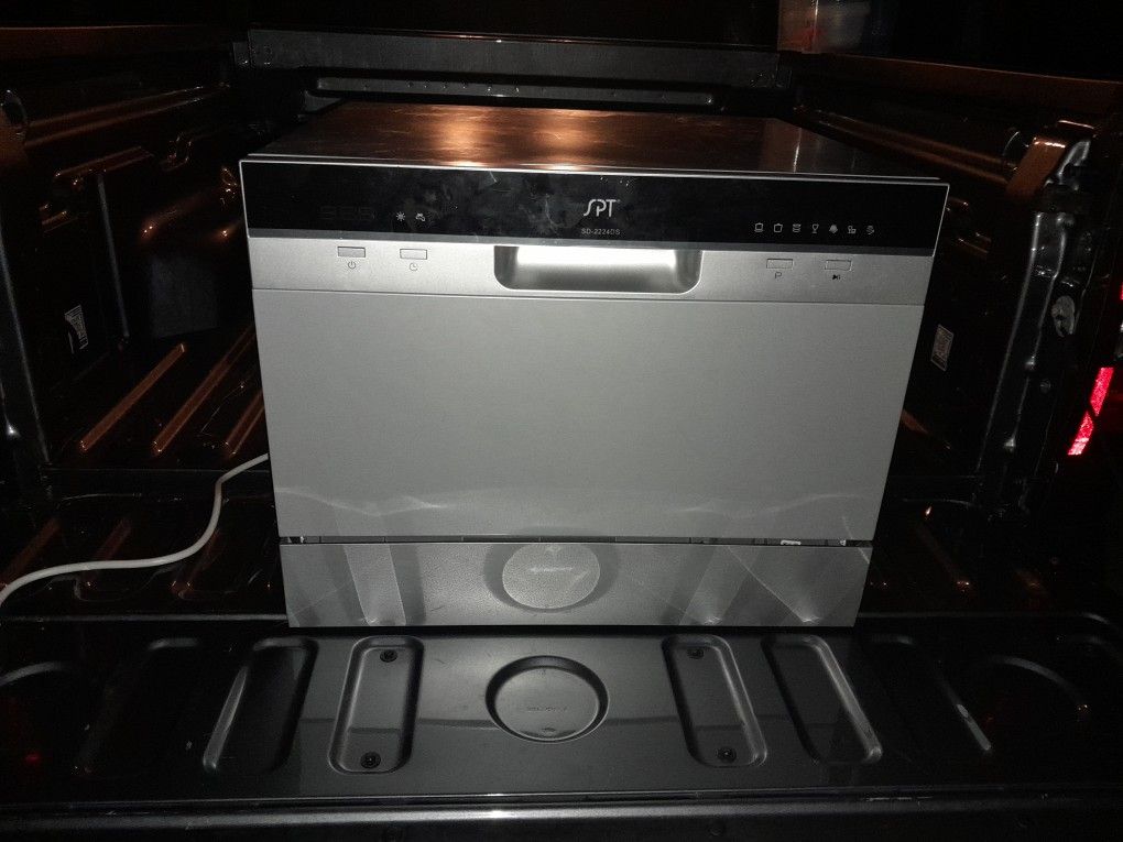 SPT Countertop Dishwasher 