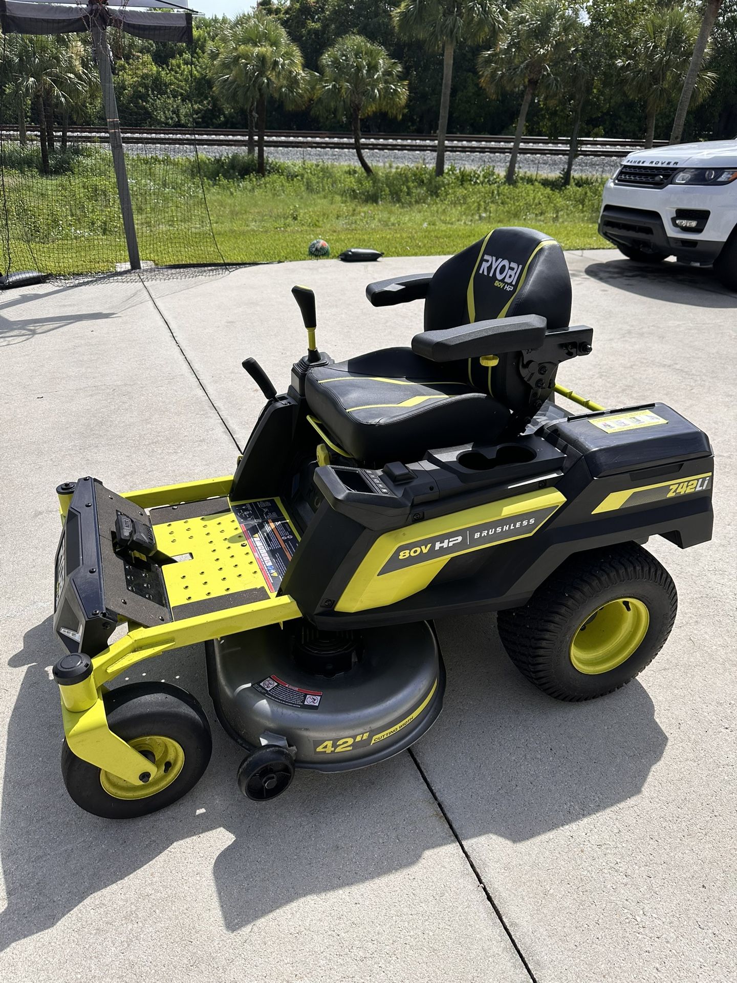Ryobi Z42LI 8OV 42" Electric Zero Turn Riding Lawn Mower
