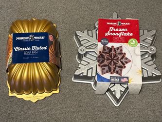 New Nordic Ware pans