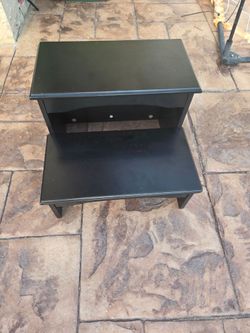 Black wood step stool