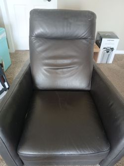 Leather recliner