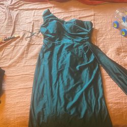 One Shoulder Mermaid Long Satin Green Dress Petite