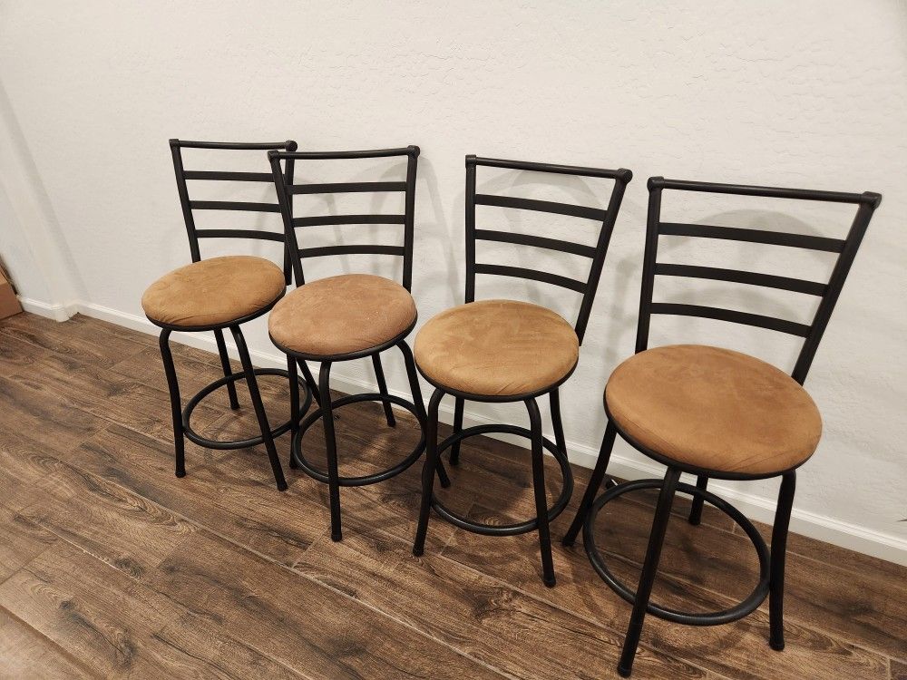 Swivel Bar Stools