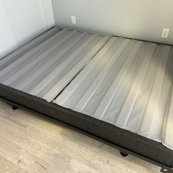 Like New Queen Bed Frame And Foundation
