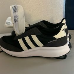 Adidas /men Size 7.5
